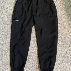 Women’s Cherokee infinity black jogger scrub pants